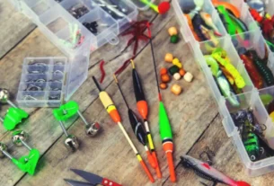 Melhores Kits de Pesca para Iniciantes e Profissionais com varas, molinetes, estojos e acessórios completos para pesca esportiva