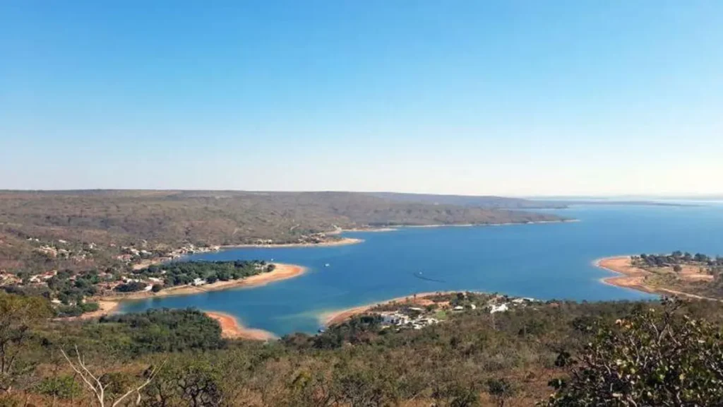 Onde pescar em Minas Gerais: rios, represas e peixes mais procurados 3 Lago de Três Marias conhecido pela pesca esportiva em Minas Gerais