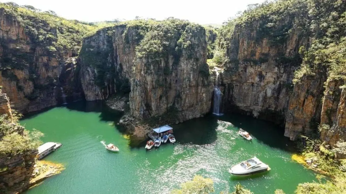 Área produtiva para pesca esportiva na Represa de Furnas