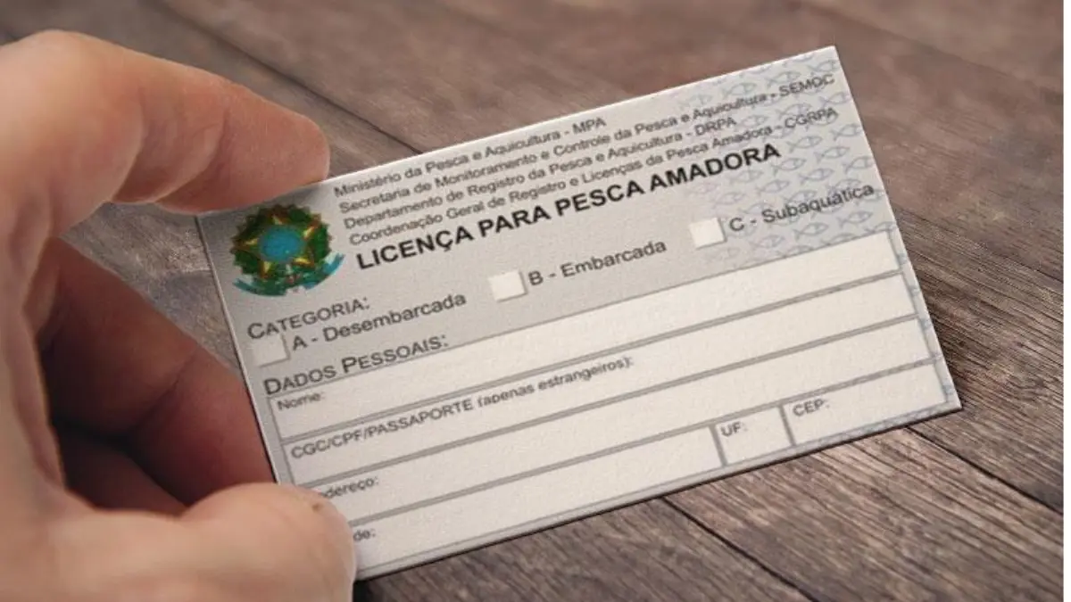 Licença de pesca esportiva com validade nacional para pescador em rios do Brasil.